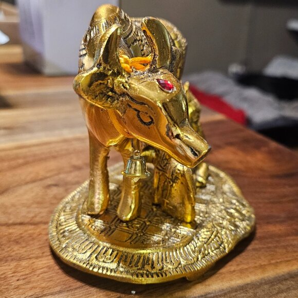 Brass Kamdhenu Cow with Calf Statute - Picture 5 of 6